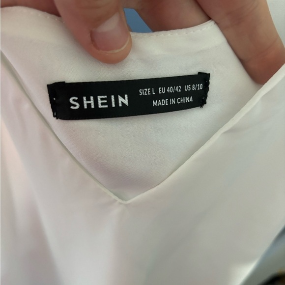 SHEIN Cream Camisole with Textured Fabric - Picture 2 of 2